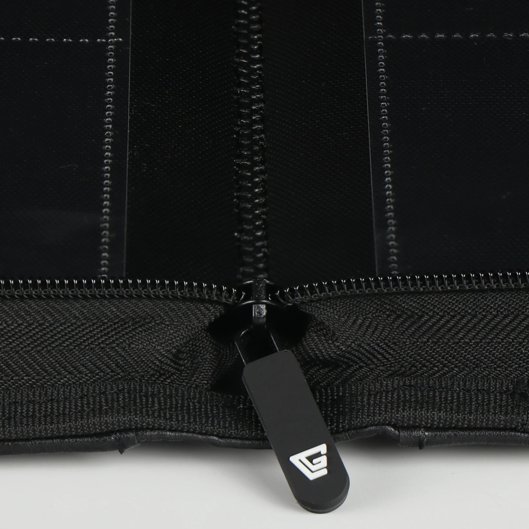 Gemloader Premium Traditional Collector's Binder (480 pockets 3X4)